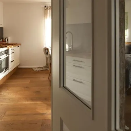 Modern-Bayrisches Apartment Mit Seeblick Tegernsee Exterior photo