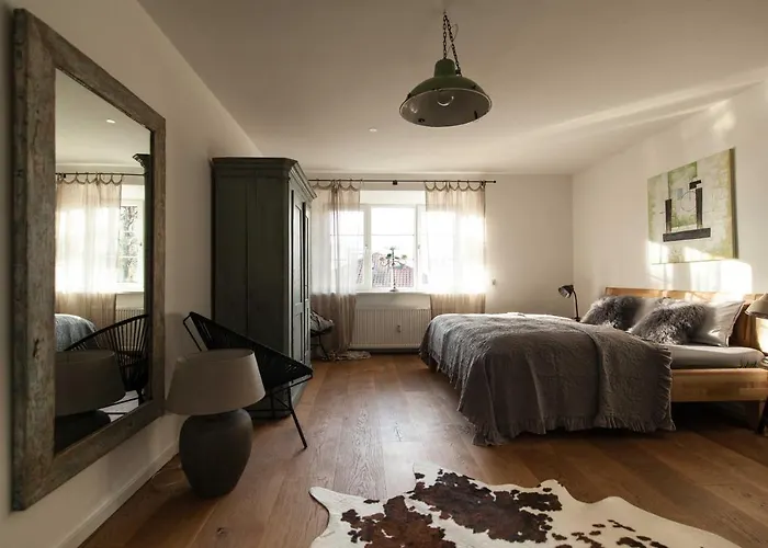 Modern-Bayrisches Apartment Mit Seeblick
