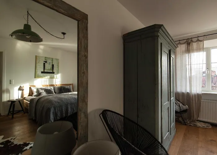 Modern-Bayrisches Apartment Mit Seeblick